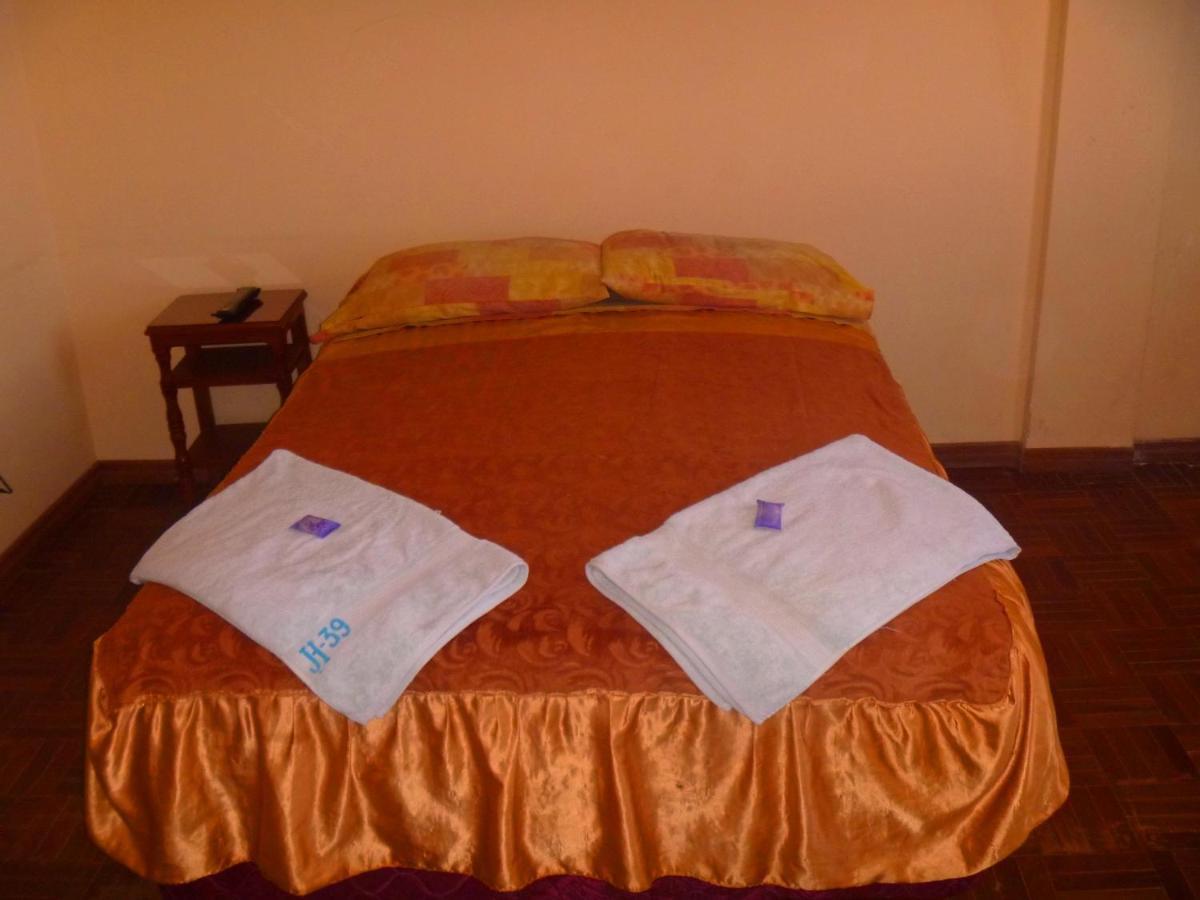 Julia Plaza Hotel Uyuni Ruang foto