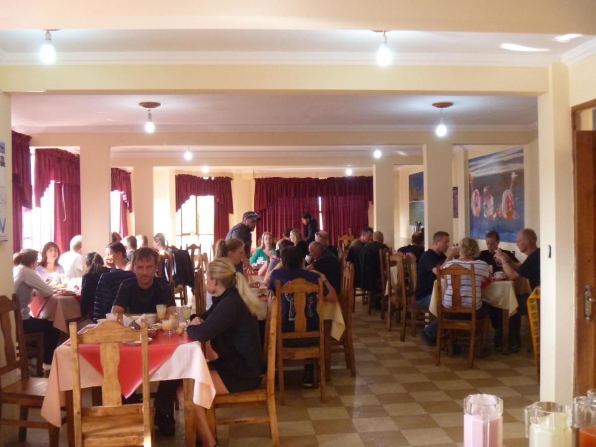 Julia Plaza Hotel Uyuni Bagian luar foto