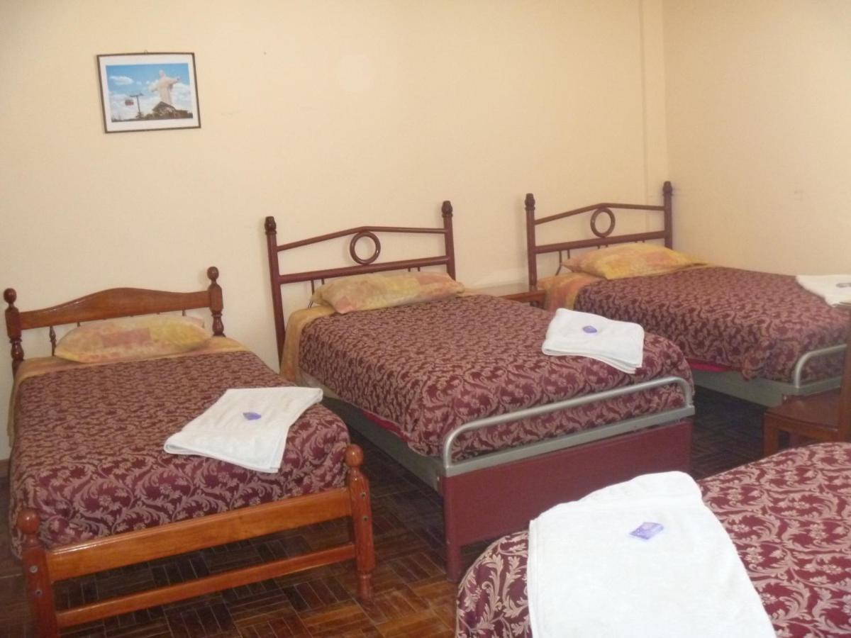 Julia Plaza Hotel Uyuni Ruang foto